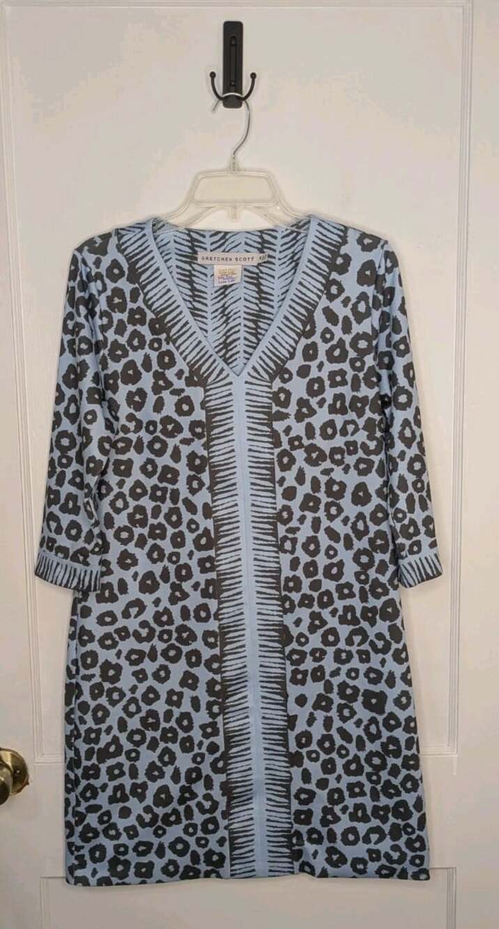 Gretchen Scott Bordertown Dress Medium M Blue Leopard Print V-Neck 3/4 Sleeve